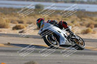 media/Nov-16-2024-CVMA (Sat) [[0e4bb1f32f]]/Race 9-Amateur Supersport Middleweight/